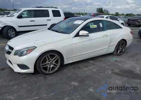 2014 Mercedes-Benz E 350 4Matic z USA, uszkodzony, nr VIN WDDKJ8JB4EF242157